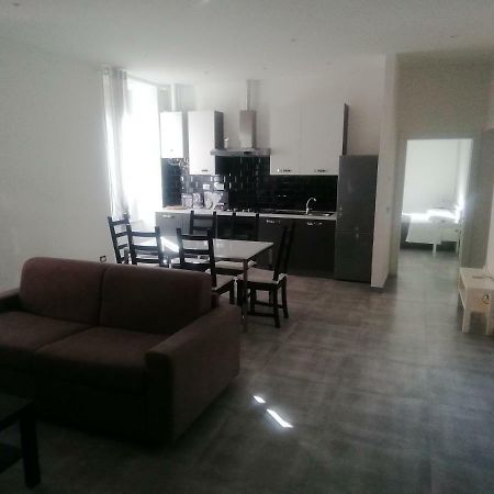 Residenza Ermete Apartment Чивитавекия Екстериор снимка