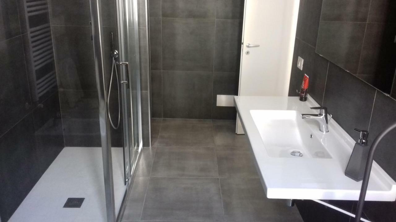 Residenza Ermete Apartment Чивитавекия Екстериор снимка