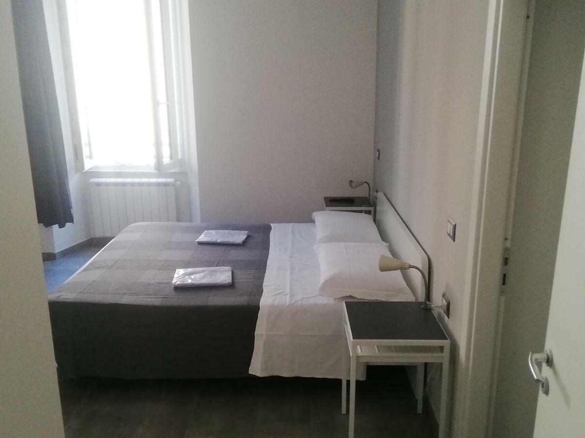 Residenza Ermete Apartment Чивитавекия Екстериор снимка